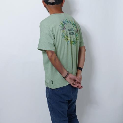 "HEMP LEAF WREATH" WIDE POCKET TEE