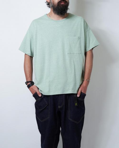 WIDE POCKET TEE