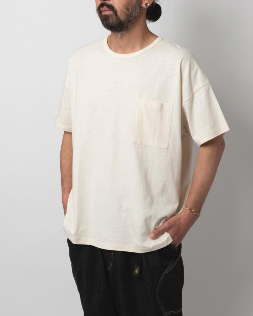 WIDE POCKET TEE