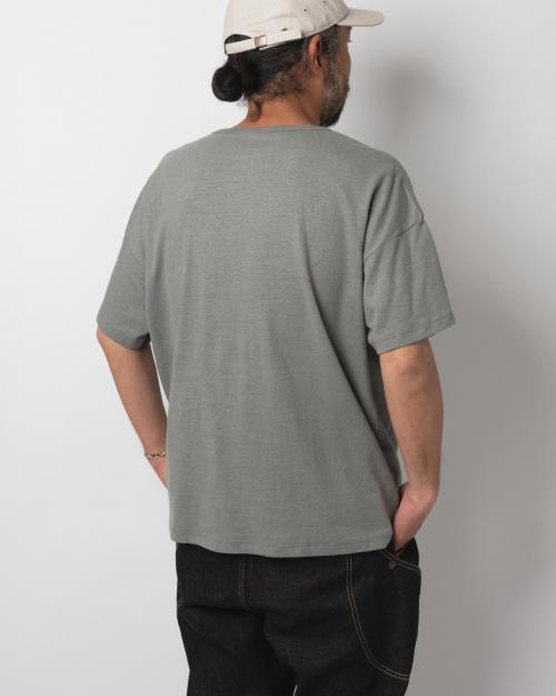 WIDE POCKET TEE