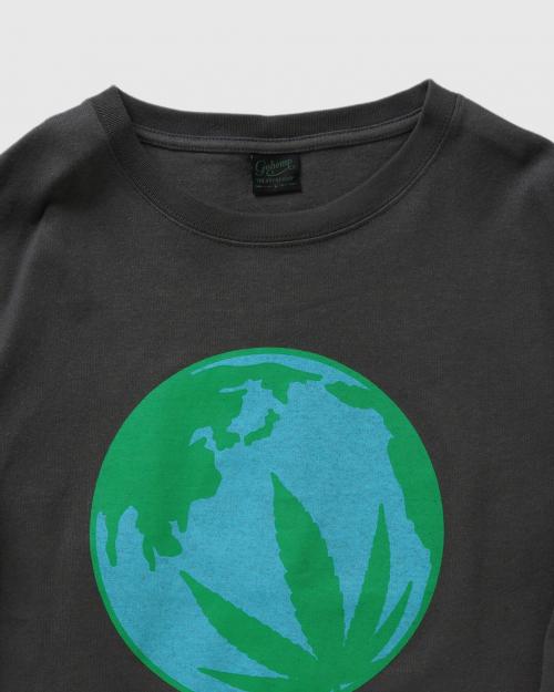 SAVES THE EARTH LONG SLEEVE TEE