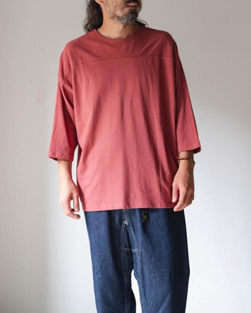 WIDE FOOTBALL TEE