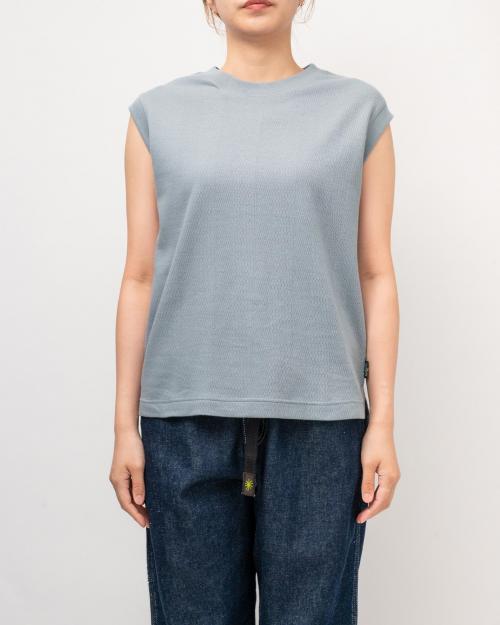 NO SLEEVE SLIT TEE