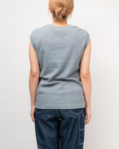 NO SLEEVE SLIT TEE