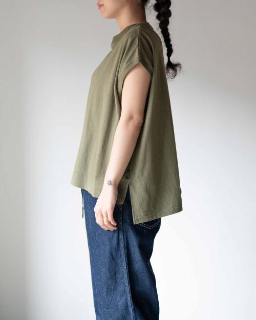 HONEY SLEEVE-LES TEE