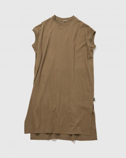 HONEY SLEEVE-LES ONE PIECE