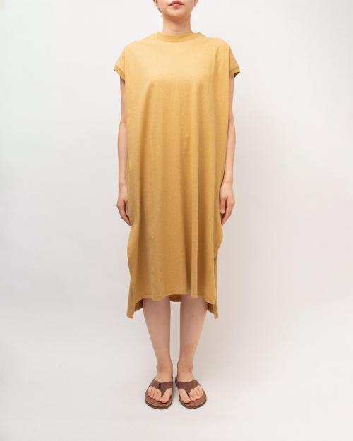 HONEY SLEEVE-LES ONE PIECE