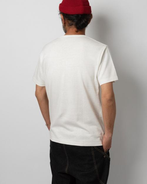 BASIC FITS POCKET TEE