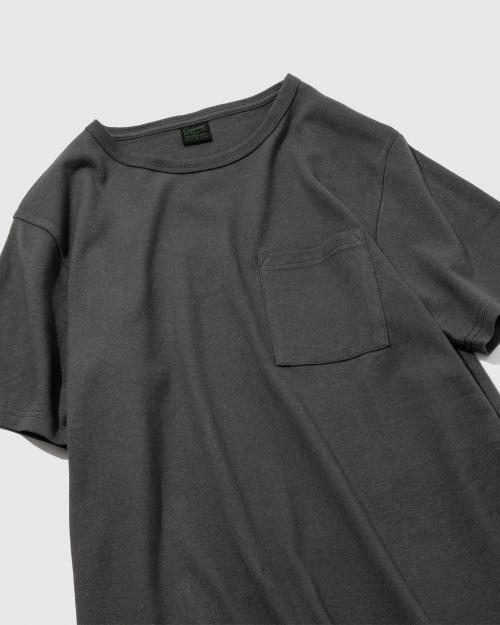 BASIC FITS POCKET TEE