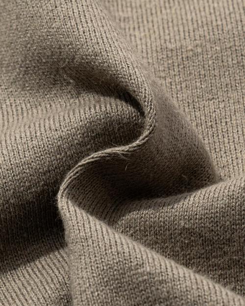 BASIC FITS POCKET TEE