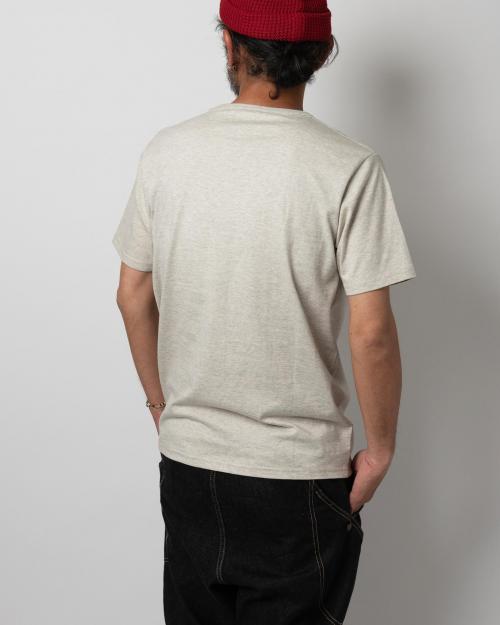 BASIC FITS POCKET TEE