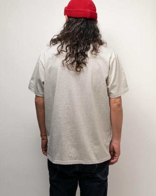 BASIC FITS POCKET TEE