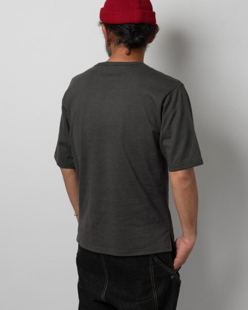 HALF SLEEVE WIDE FITS TEE