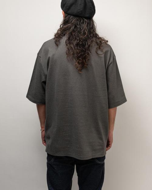 HALF SLEEVE WIDE FITS TEE