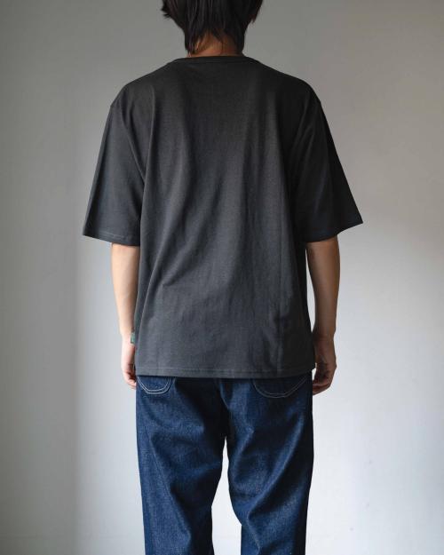 SHANTI HALF SLEEVE WIDE FITS TEE