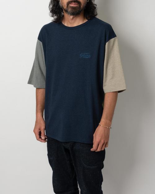 HALF SLEEVE WIDE FITS TEE