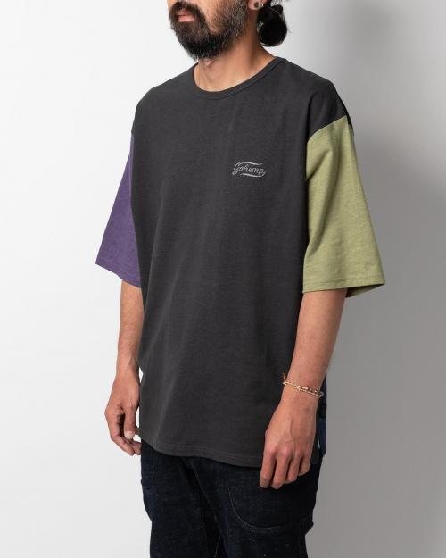 HALF SLEEVE WIDE FITS TEE