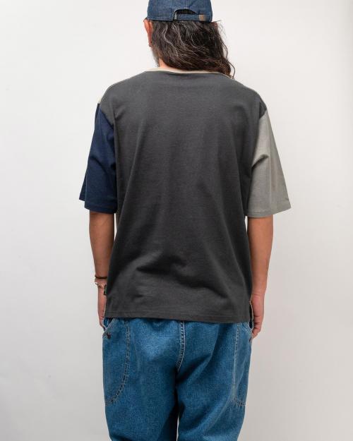 HALF SLEEVE WIDE FITS TEE
