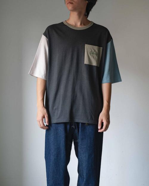 HALF SLEEVE WIDE FITS TEE