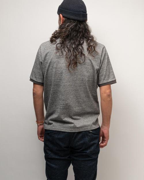 RINGER WIDE FITS TEE