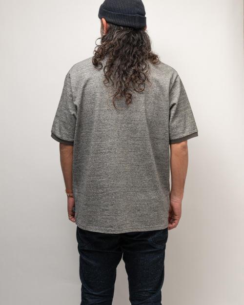 RINGER WIDE FITS TEE