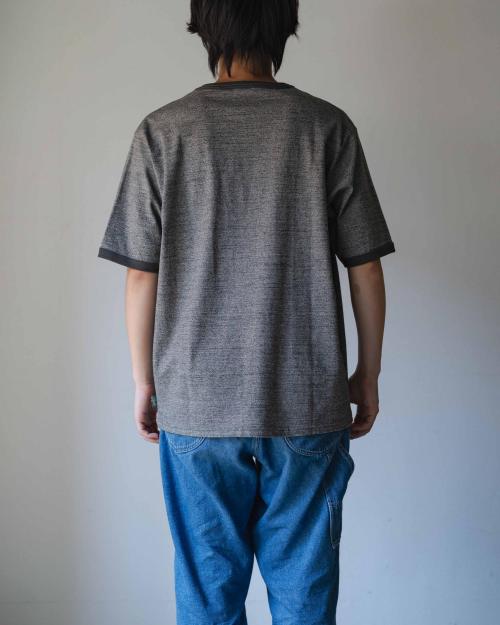 RINGER WIDE FITS TEE