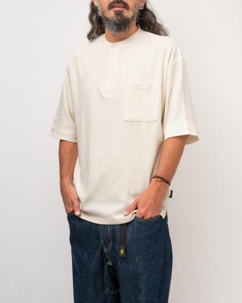 HENLEY POKET TEE