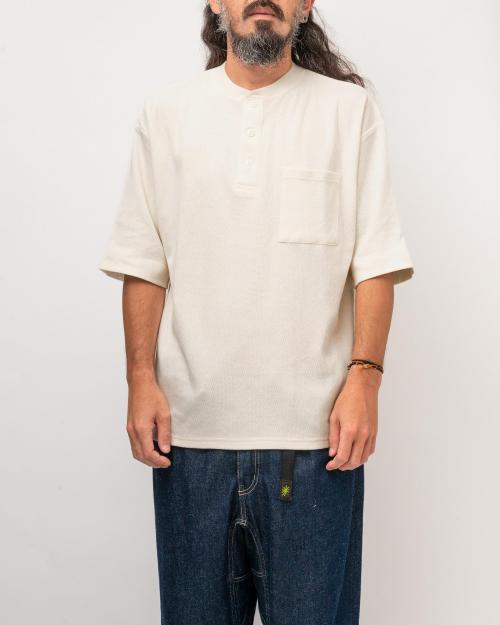 HENLEY POKET TEE