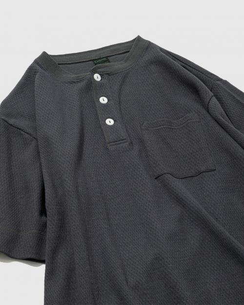HENLEY POKET TEE