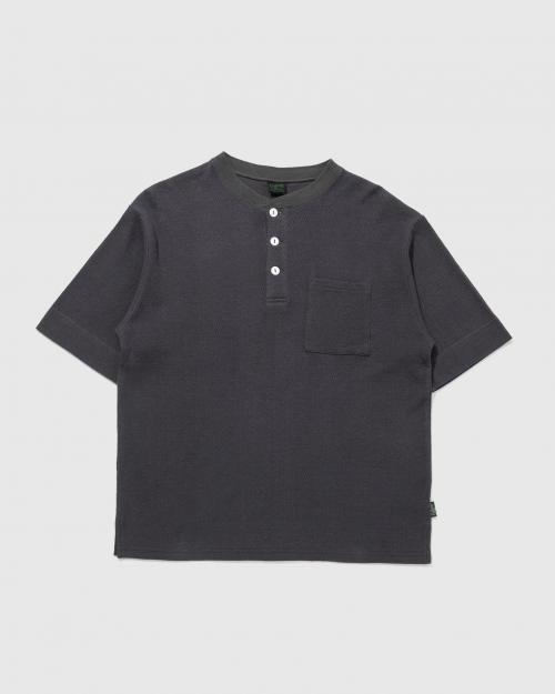 DUST BLACK