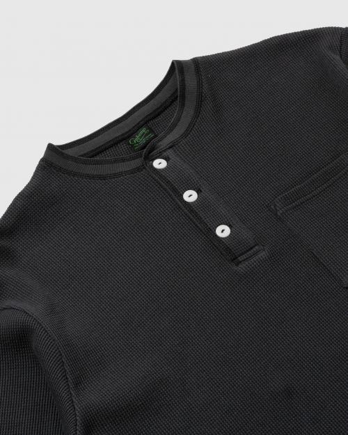 HENLEY POCKET TEE