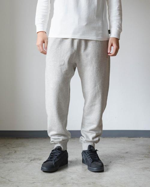 SLIM RIB SWEAT PANTS