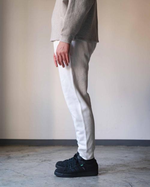 SLIM RIB SWEAT PANTS