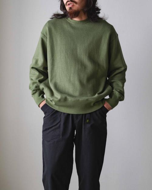 MOSS GREEN