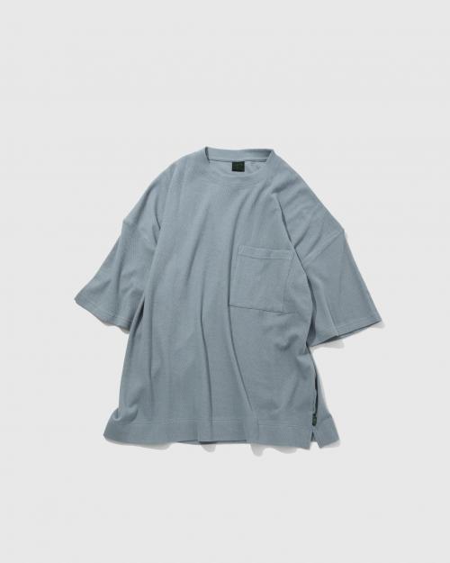 WIDE SLIT TEE