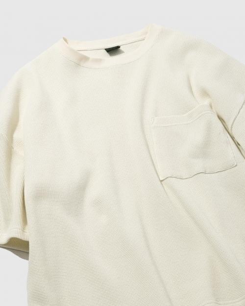 WIDE SLIT TEE