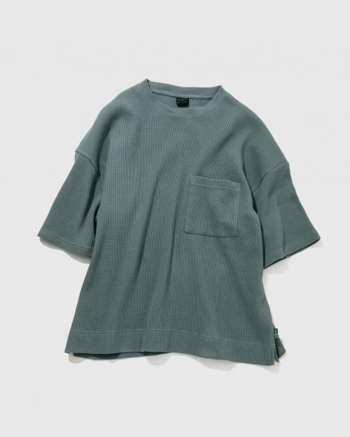 WIDE SLIT TEE