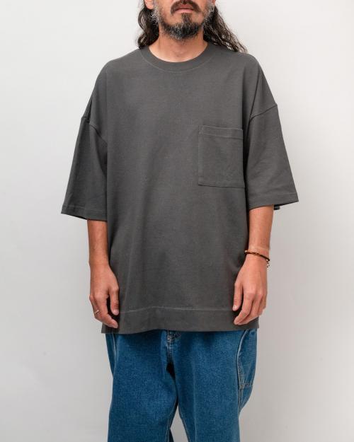 WIDE SLIT TEE