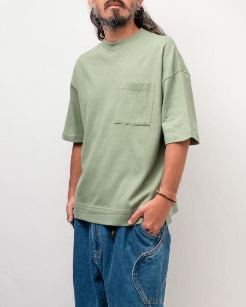 WIDE SLIT TEE