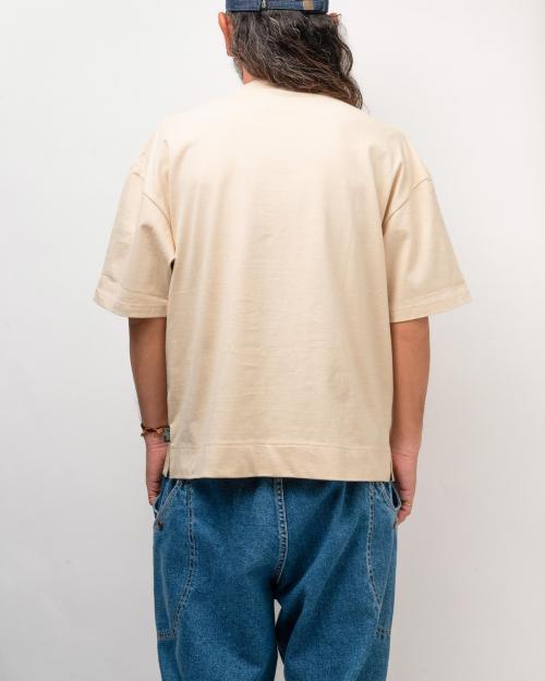 WIDE SLIT TEE