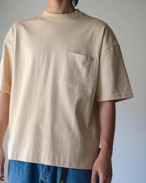 WIDE SLIT TEE