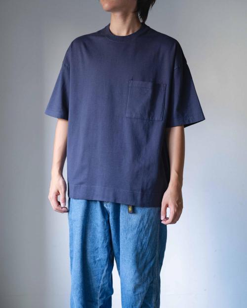 WIDE SLIT TEE