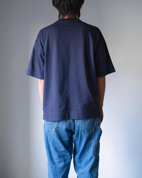 WIDE SLIT TEE