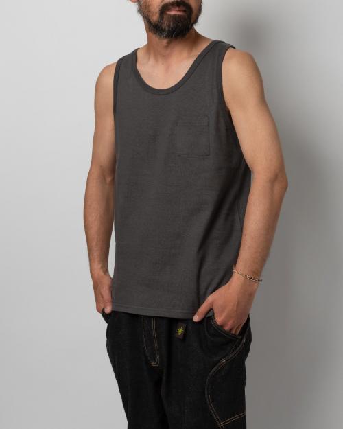 SLIT POCKET TANK TOP