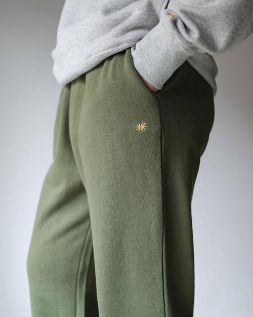 LOOSE FIT PANTS