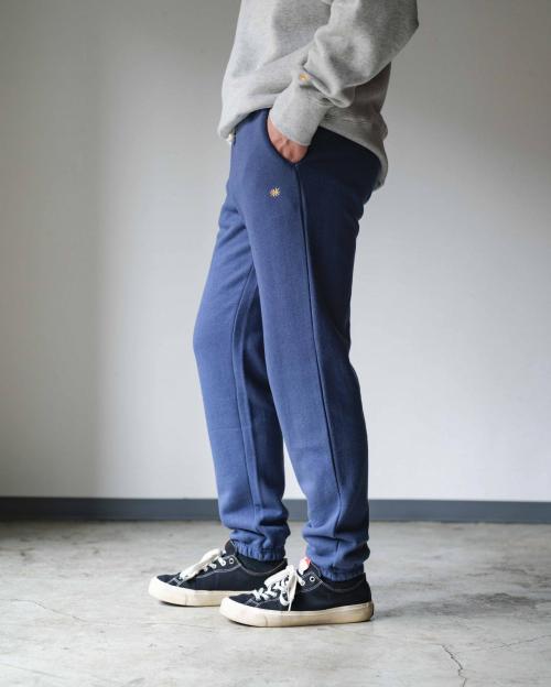 LOOSE FIT PANTS