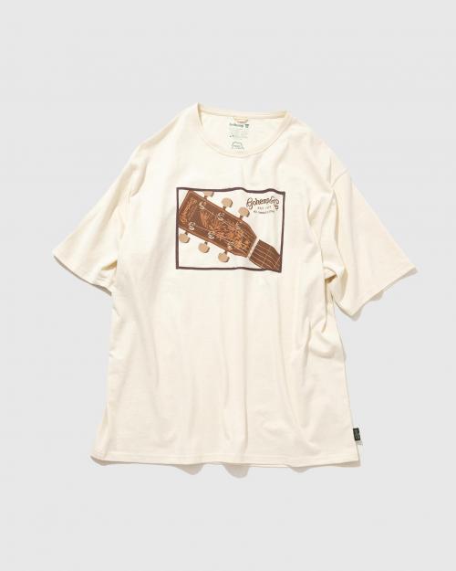 ALL NEED IS LOVE WIDE FITS TEE