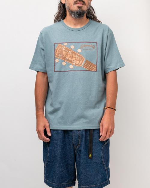 ALL NEED IS LOVE WIDE FITS TEE