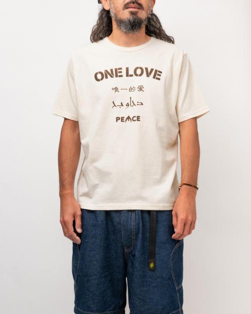ONE LOVE WIDE FITS TEE