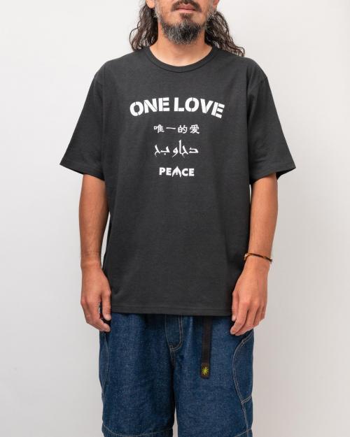 ONE LOVE WIDE FITS TEE